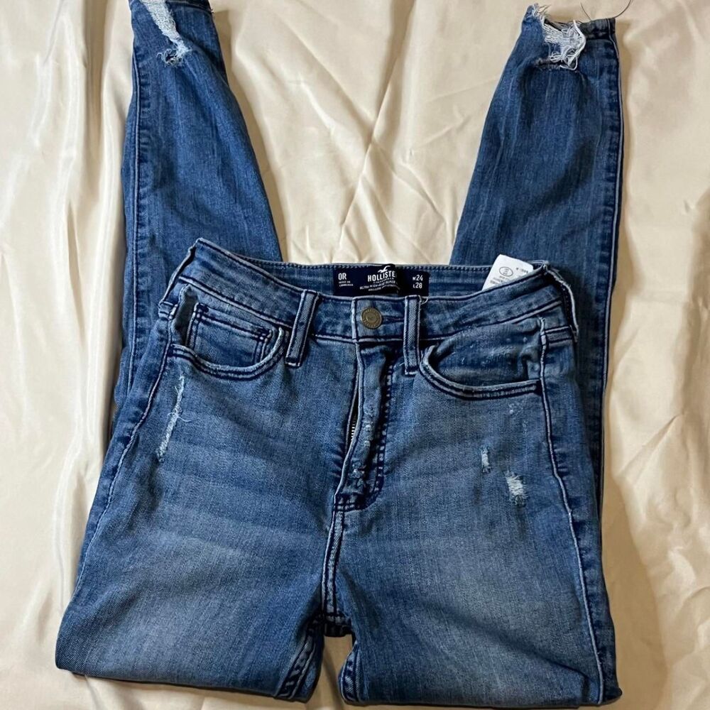 Hollister-co Women's Blue and Navy Jeans